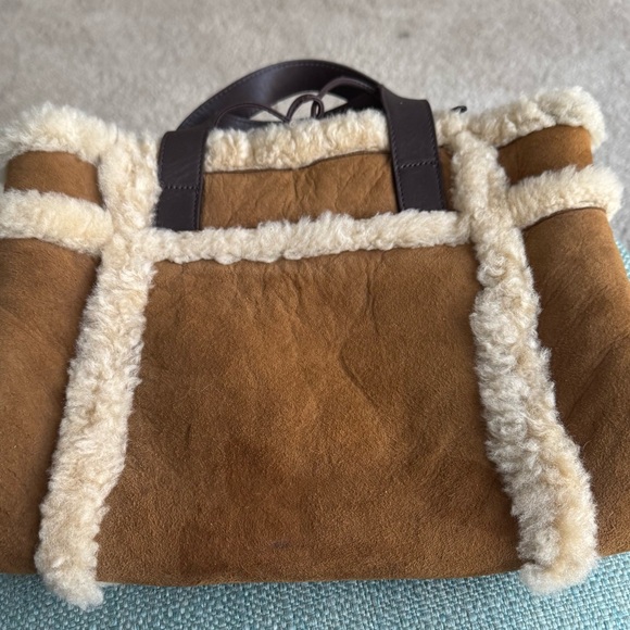 Ugg brown tan sheepskin tote bag - Picture 2 of 7